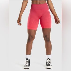 NEW GYMSHARK BIKE SHORTS (ADAPT OMBRE SEAMLESS CYCLING SHORT)